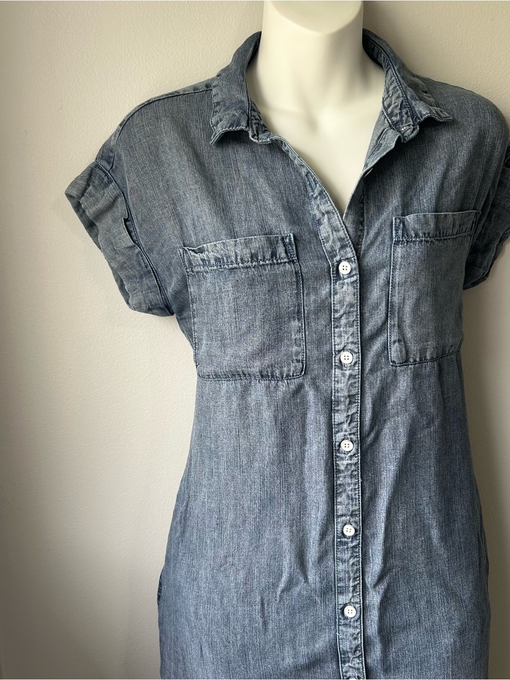 Velvet Heart Faded Chambray Shirt Dress - Light Blue - Picture 7 of 10